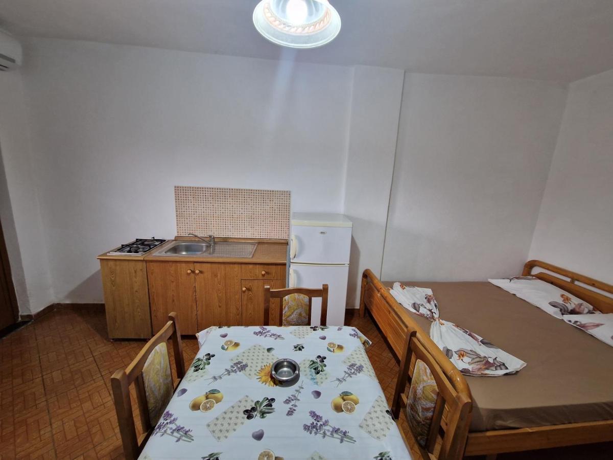 Guest House "Pisha" Драч Екстериор снимка
