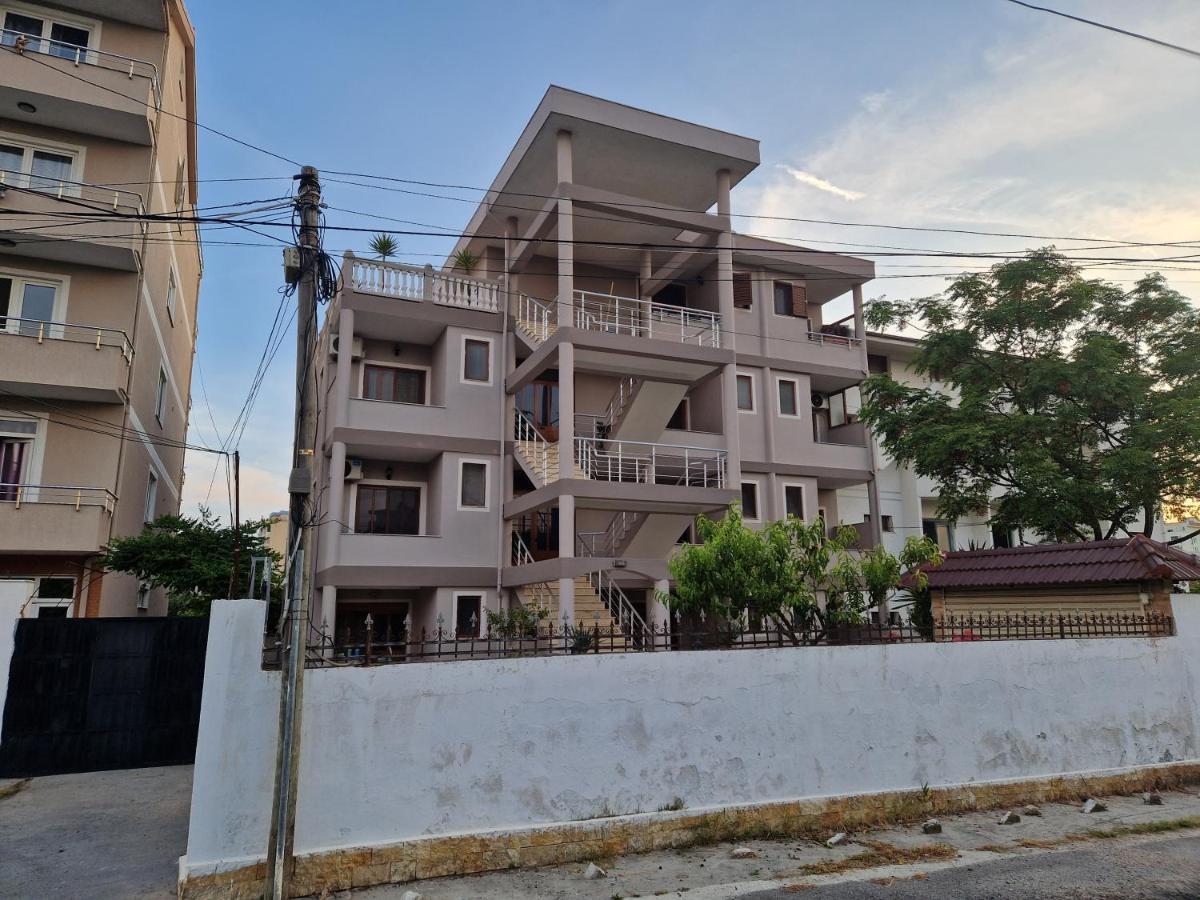 Guest House "Pisha" Драч Екстериор снимка