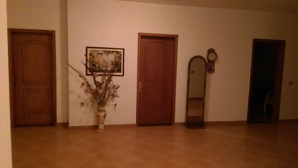 Guest House "Pisha" Драч Екстериор снимка