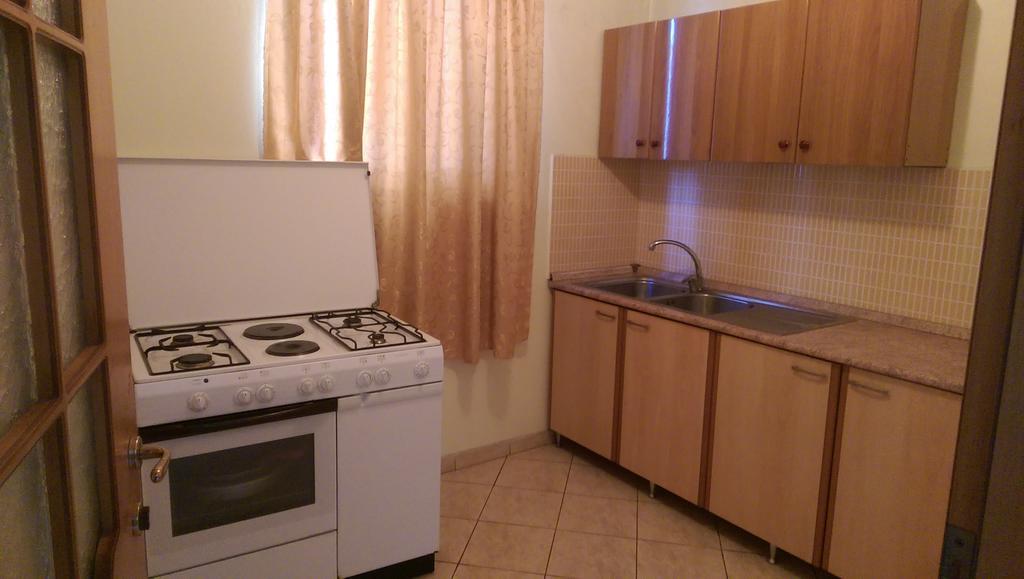 Guest House "Pisha" Драч Екстериор снимка